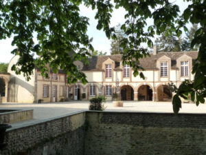 Formanoir – Équitation & Cuisine - Colonie de vacances - Poneys des 4 Saisons | RESACOLO