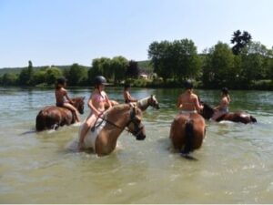 Formanoir – Équitation & Cuisine - Colonie de vacances - Poneys des 4 Saisons | RESACOLO