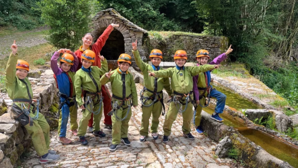 Colonie des vacances dans les Gorges du Tarn
