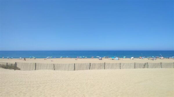 colonie de vacances Les pieds dans l'eau