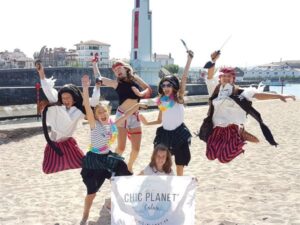 Chic Planet'colos - Colonie de vacances - Les Pieds dans l'eau - surf