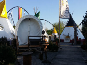 Eole Loisirs - Colonie de vacances - Découverte Parcs d'attractions - Paris - Strasbourg