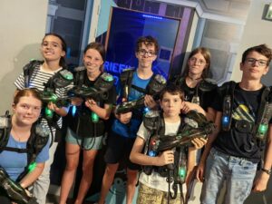 Eole Loisirs - Colonie de vacances - Découverte Parcs d'attractions - Paris - Strasbourg