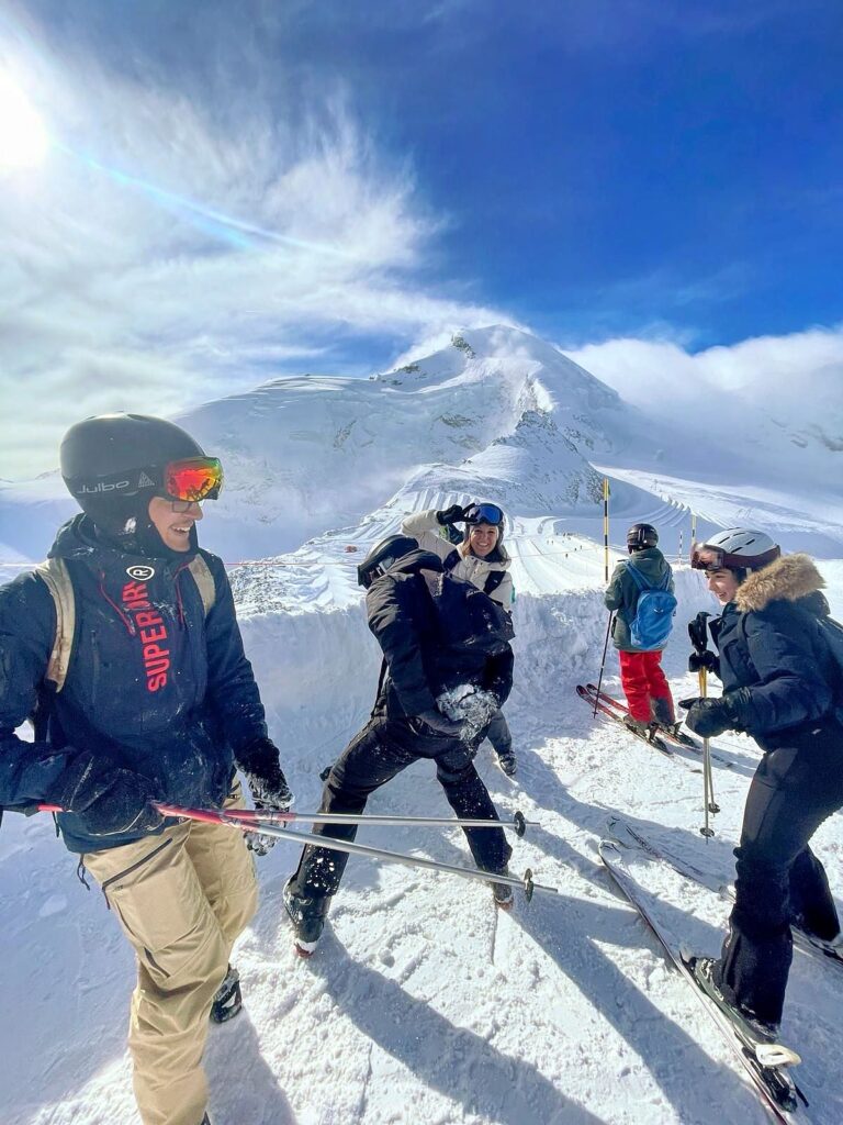 CESL - Colonie de vacances - Le Glacier de SAAS-FEE - Ski en Suisse