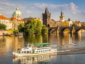 Eole Loisirs - Colonie de vacances - Berlin & Prague