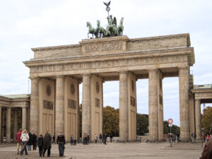 Eole Loisirs - Colonie de vacances - Berlin & Prague