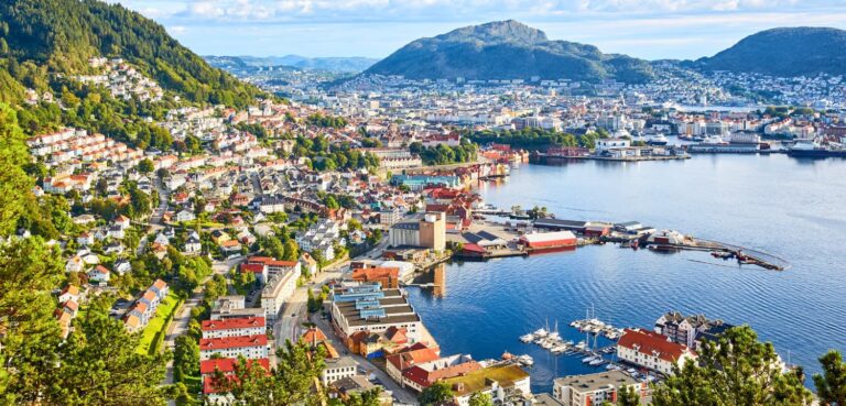 Partir à la découverte de la Norvège avec le CEI en colonie de vacances