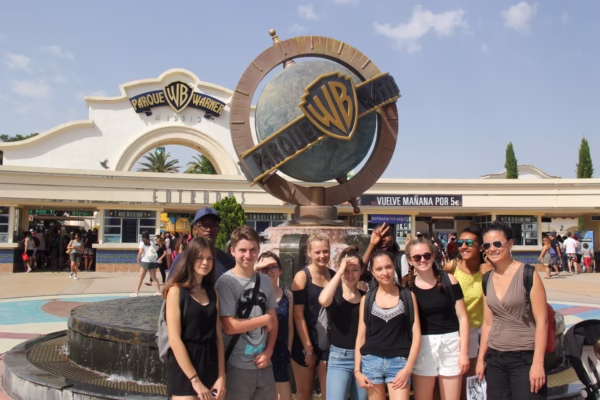 Eole Loisirs - Colonie de vacances - Madrid - Warner Bros - Espagne